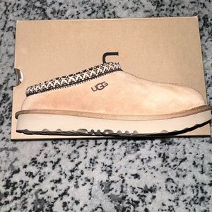 Brand new Tazman Uggs, size 4 womens